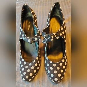 Polka dot retro heels